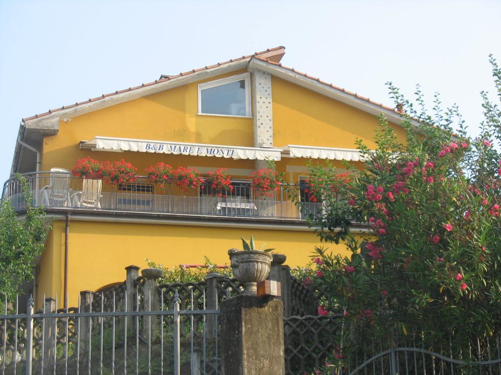 B&B Mare E Monti La Spezia Room photo
